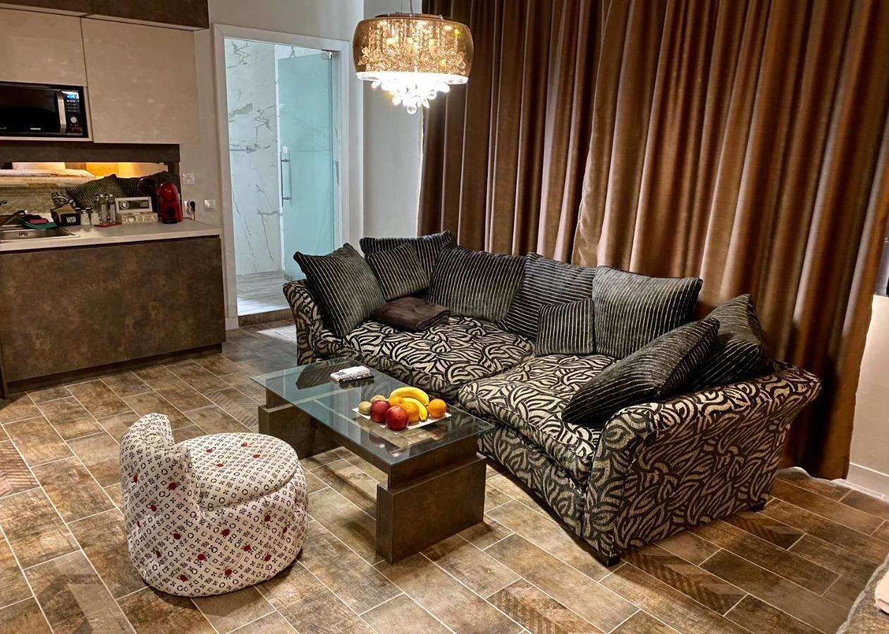 Luxury Apartments Ivon 플로브디프 외부 사진