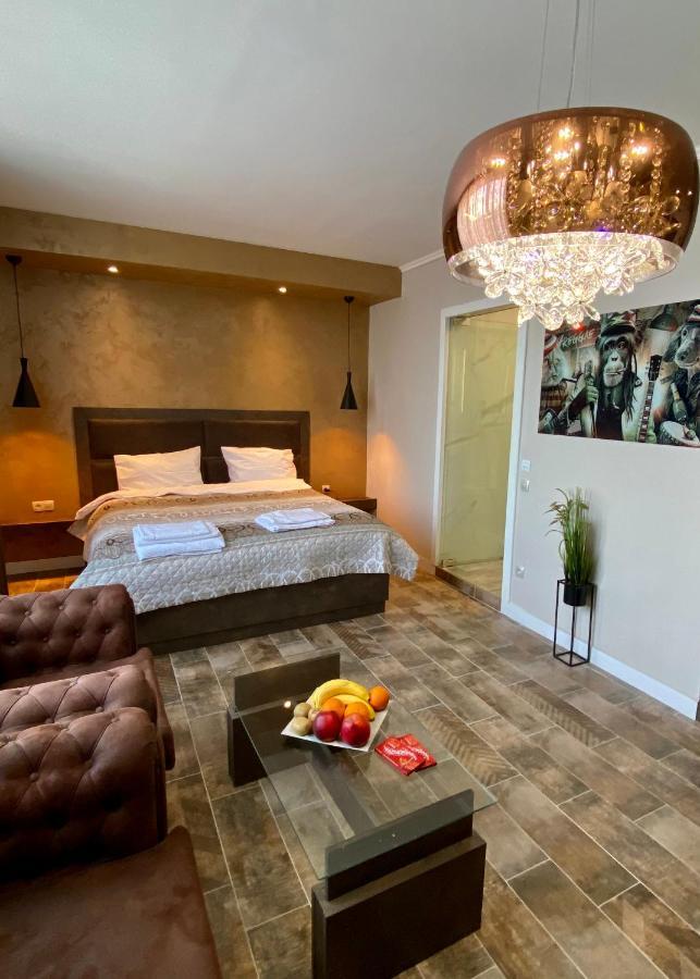 Luxury Apartments Ivon 플로브디프 외부 사진