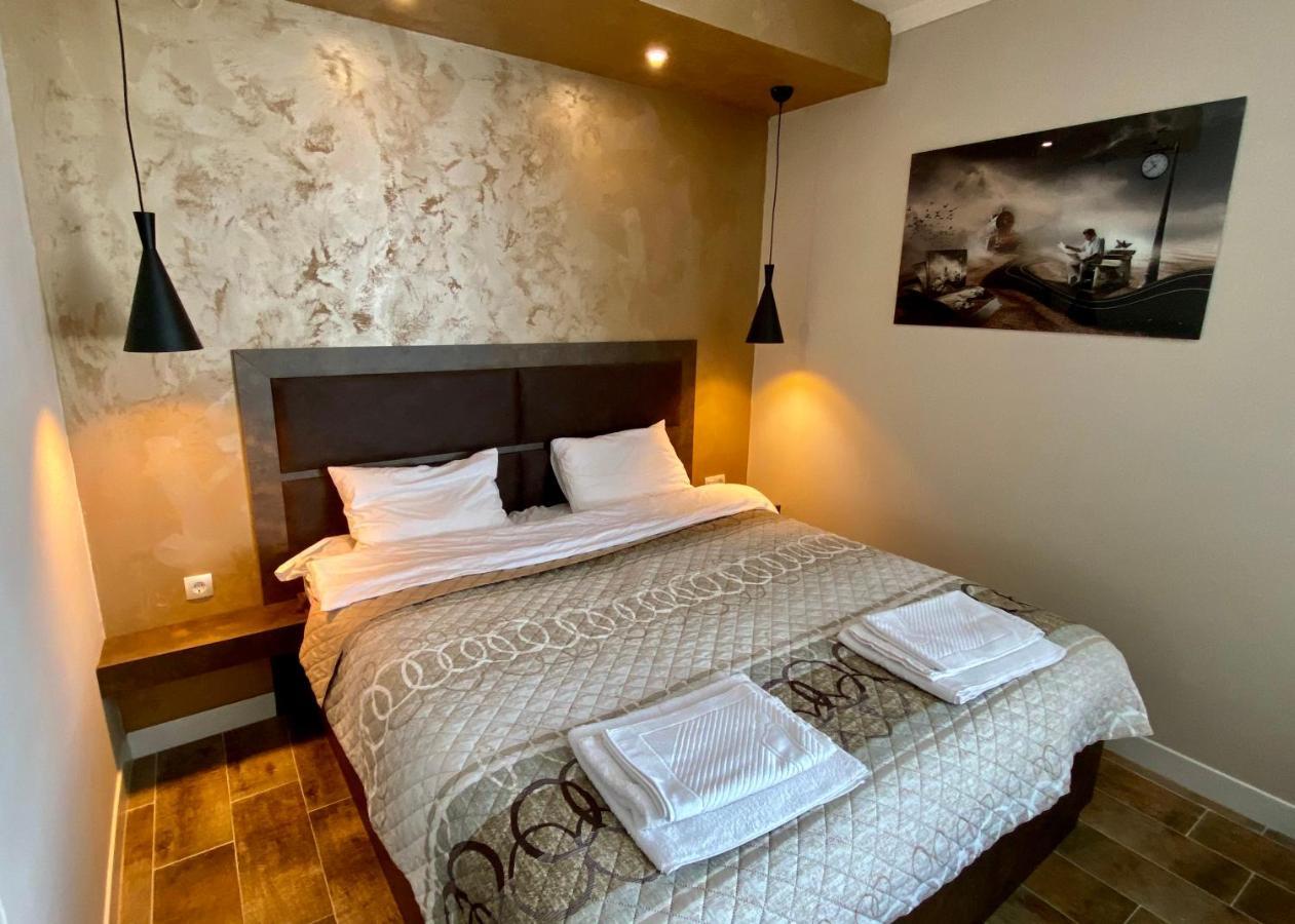 Luxury Apartments Ivon 플로브디프 외부 사진